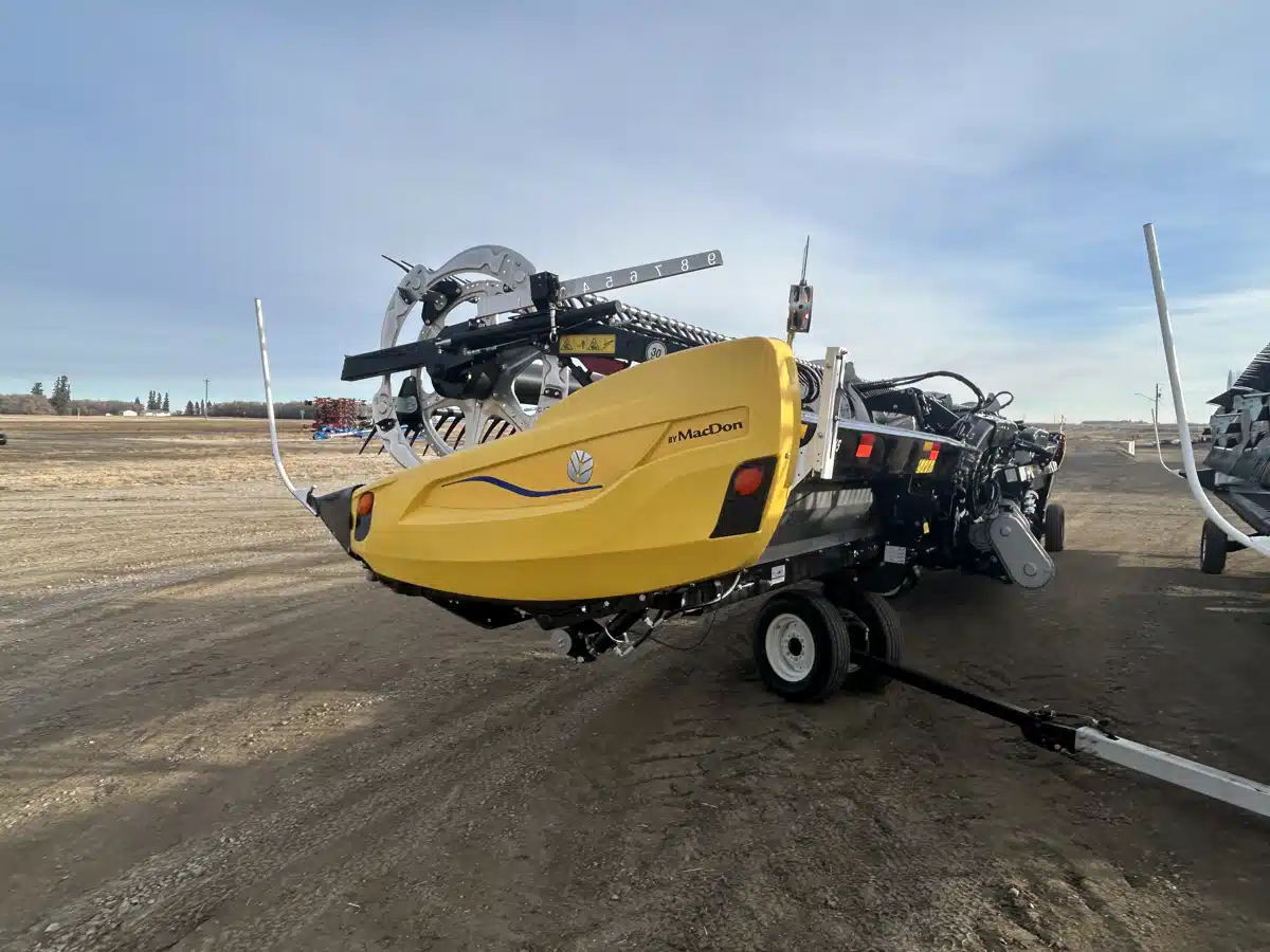 Gallery image 2 for Used 2023 MacDon FD245 Header - Flex Draper
