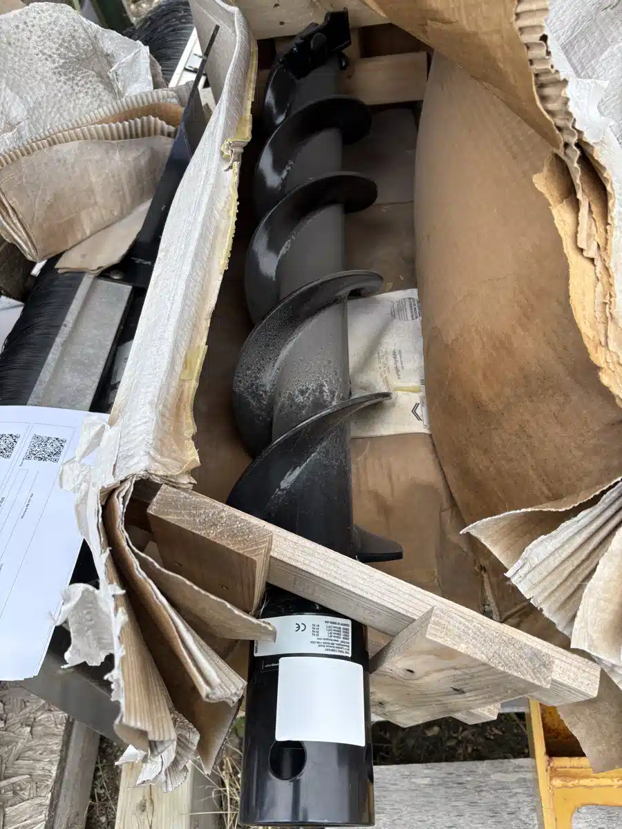 Gallery image 1 for New 2023 Toro AUGER Tractor Loader