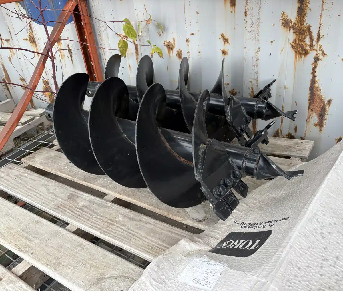 Gallery image 1 for New 2023 Toro AUGER Tractor Loader