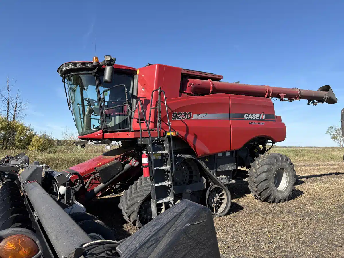Gallery image 1 for Used 2013 Case IH 9230 Combine