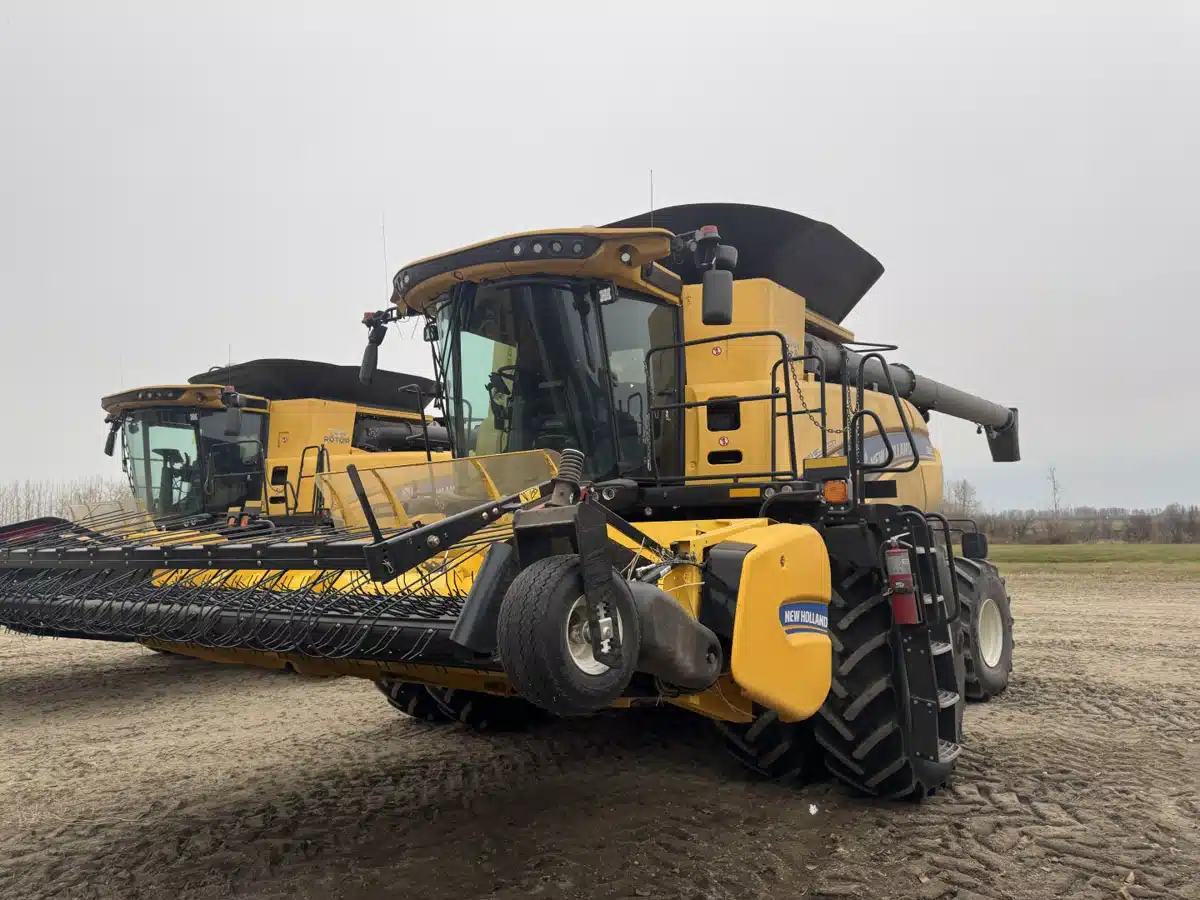 Photo de la Galerie 2 pour 2023 New Holland CR8.90Z Batteuse