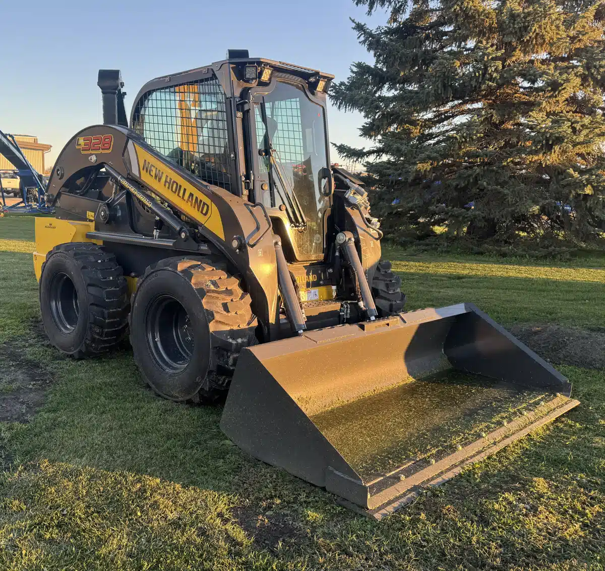 2025 New Holland L328 Skid Steer
