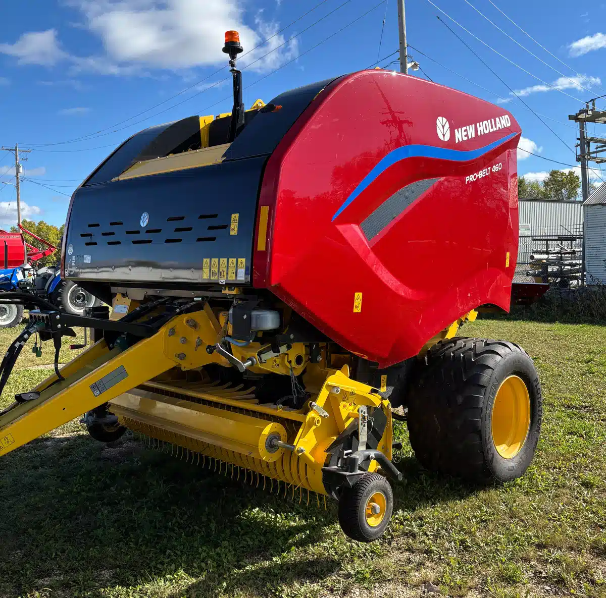 Gallery image 1 for 2024 New Holland PB460 Round Baler