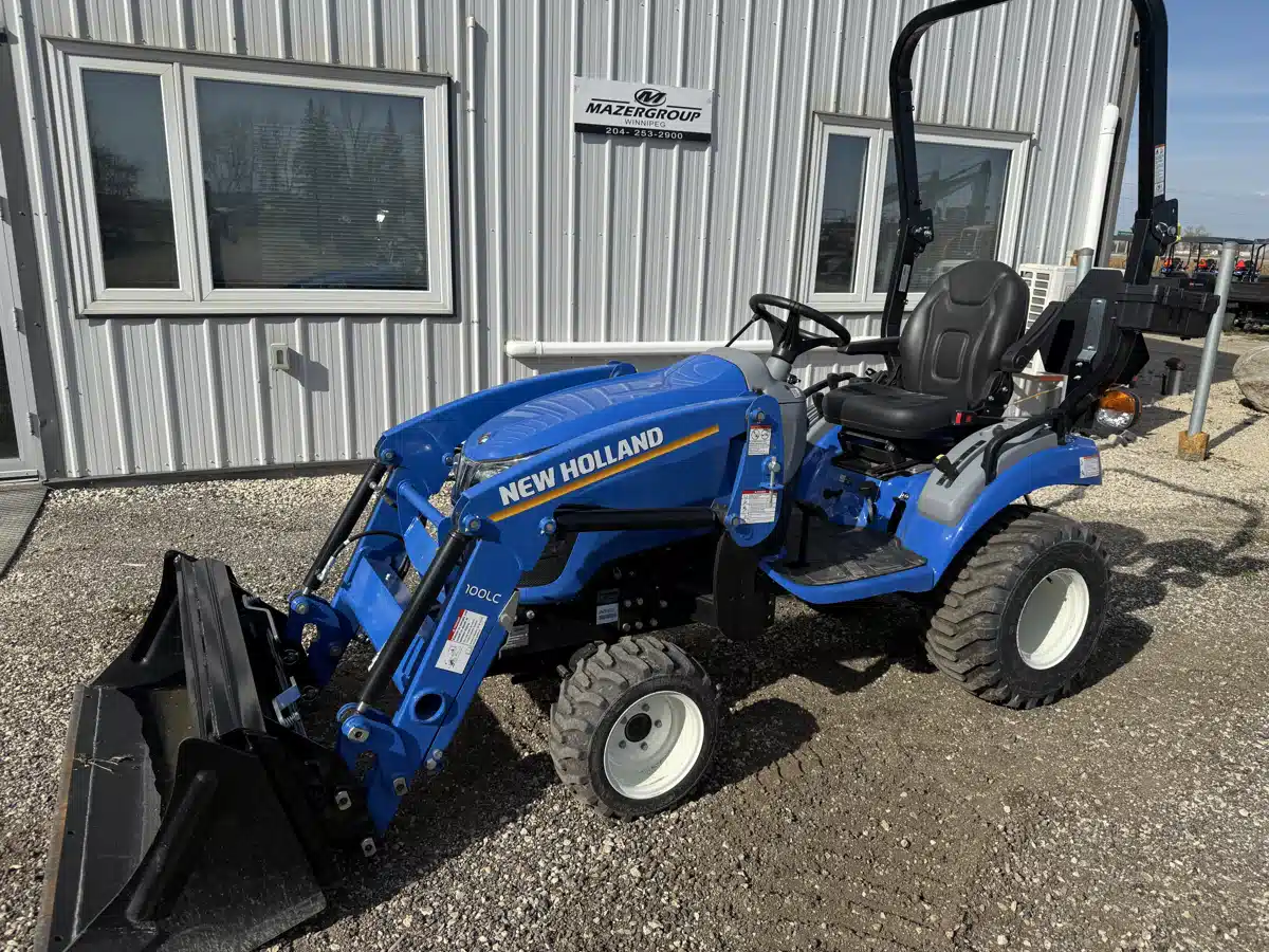 Gallery image 1 for 2025 New Holland WORKMASTER 25S Tractor