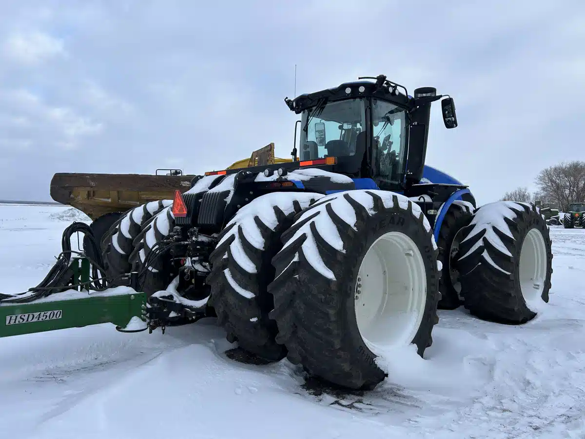 Gallery image 2 for 2025 New Holland T9.700 Tractor