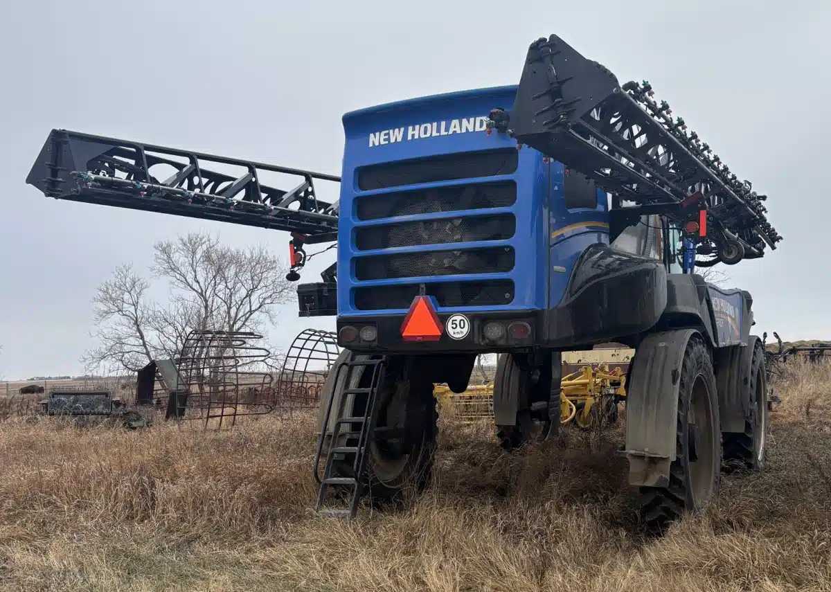 Photo de la Galerie 1 pour 2022 New Holland SP410F Arroseur - Automoteur