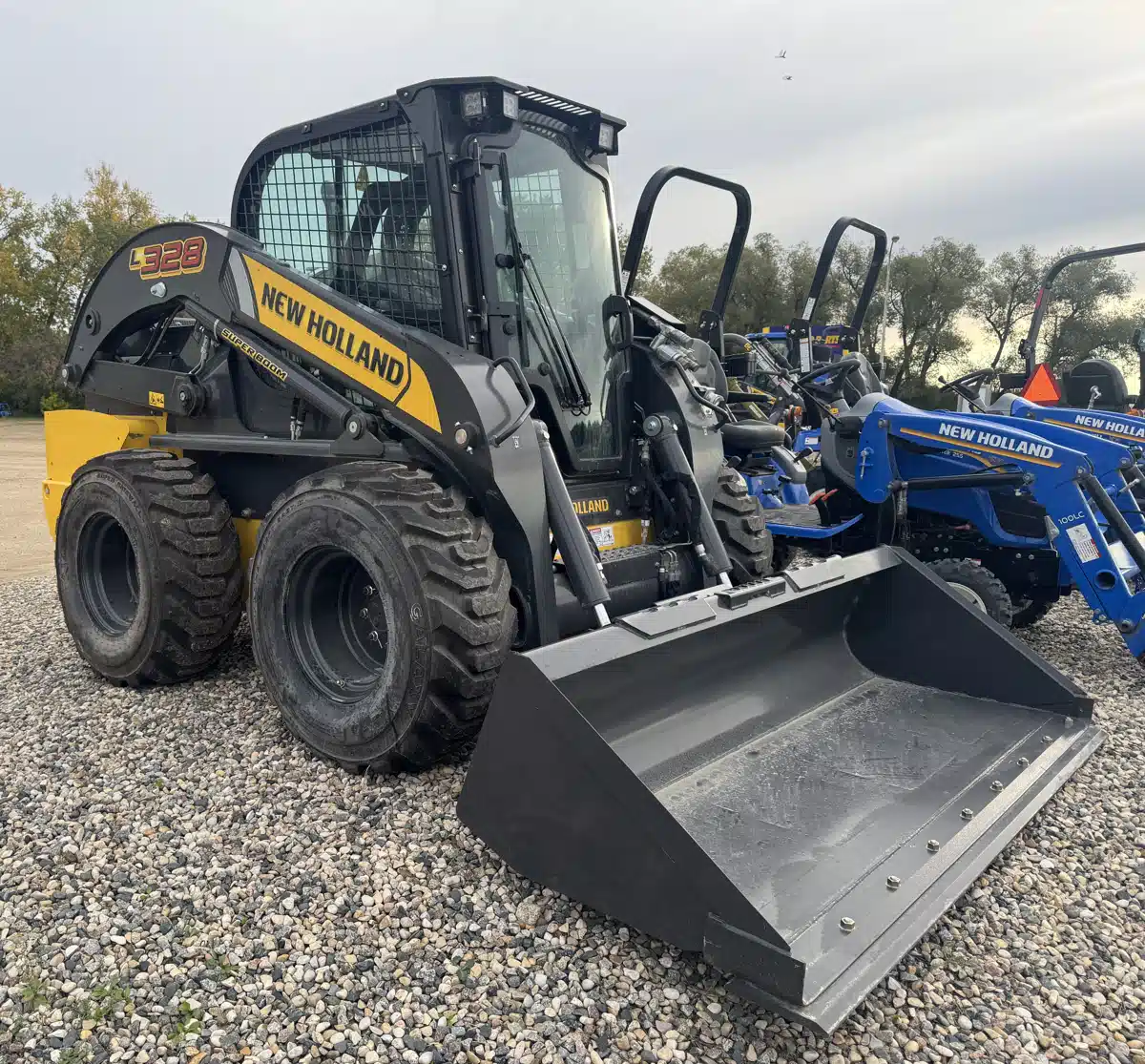 2025 New Holland L328 Skid Steer