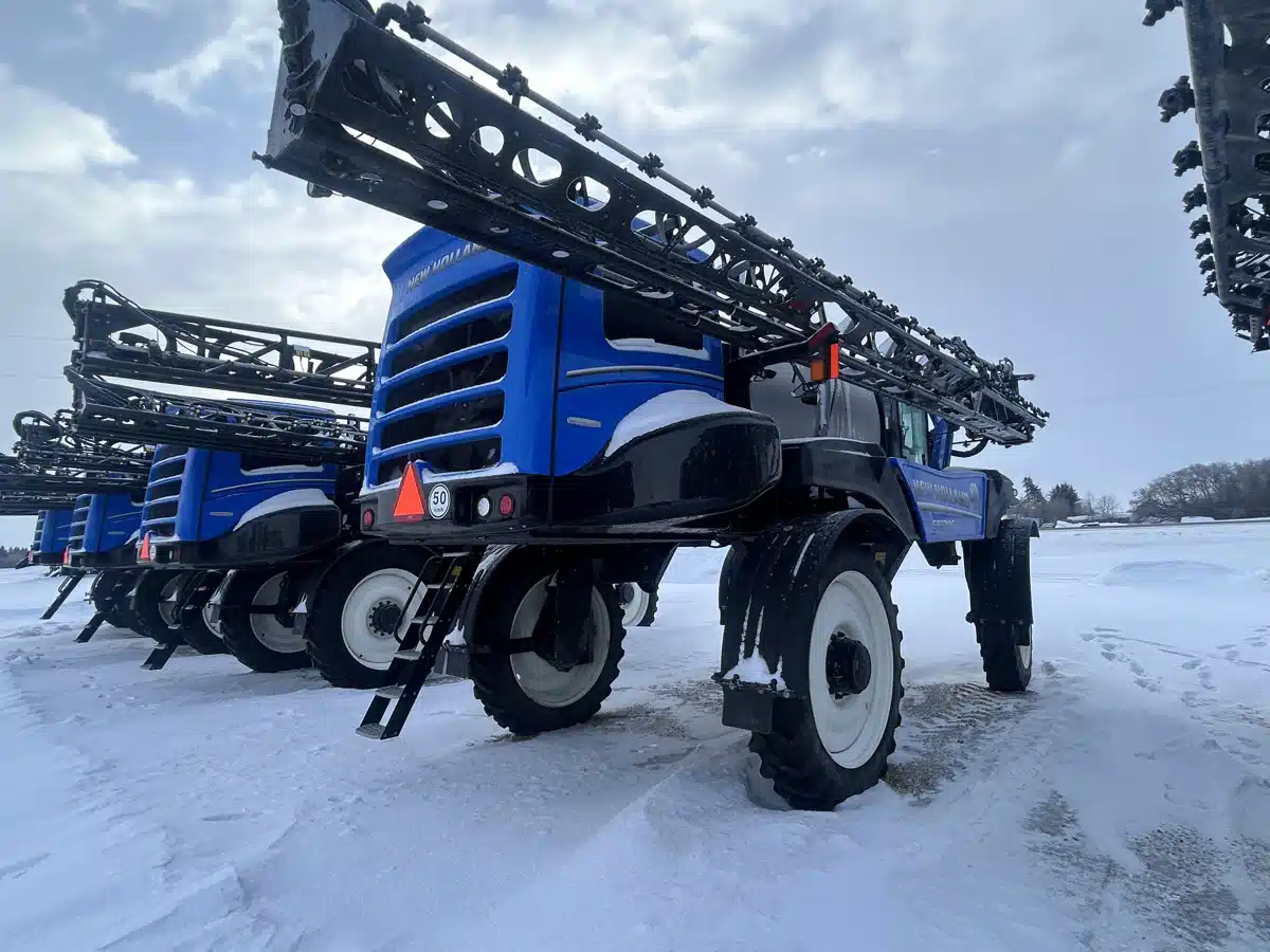 Photo de la Galerie 2 pour 2025 New Holland SP370F Arroseur - Automoteur
