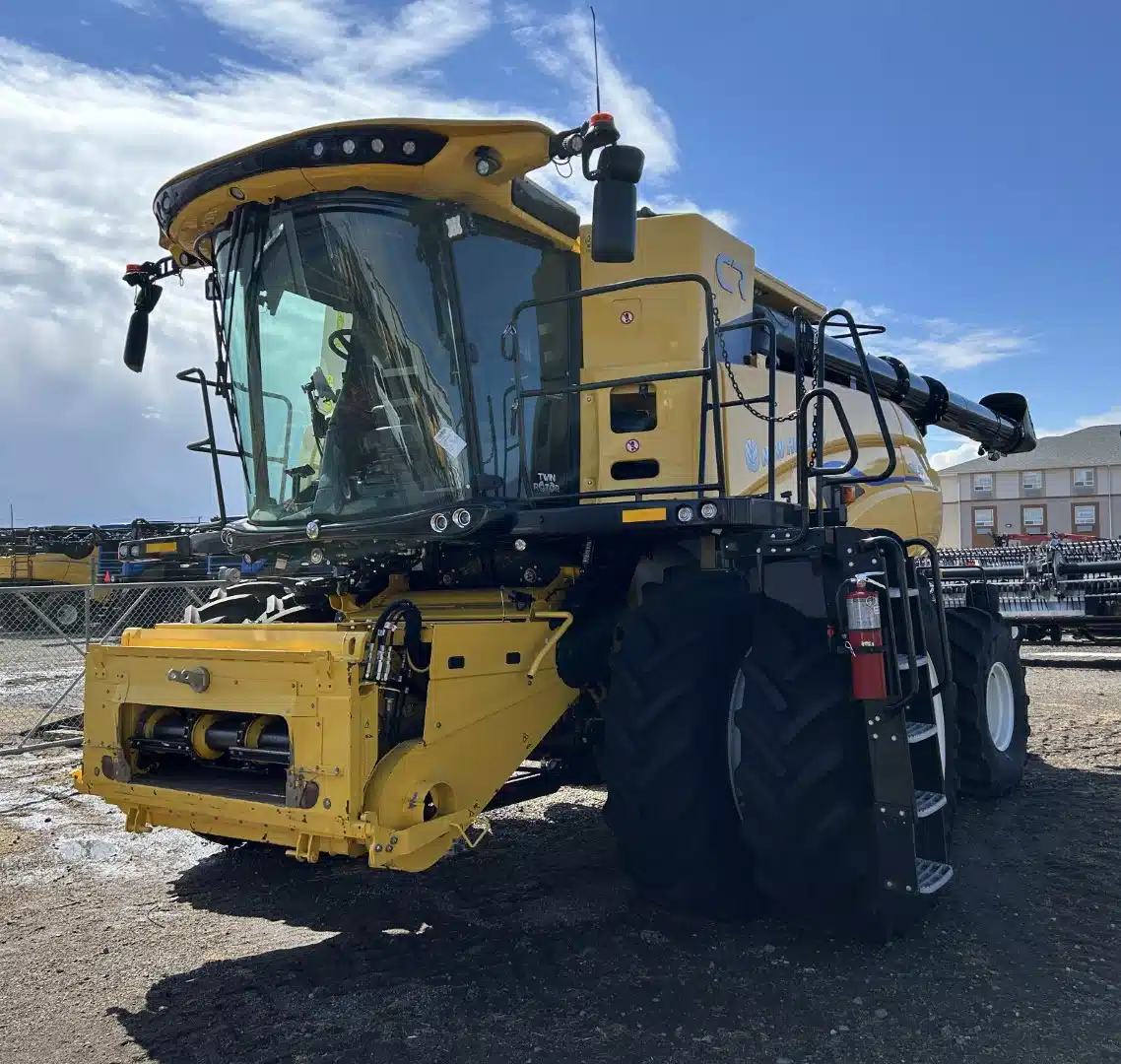 Photo de la Galerie 2 pour 2023 New Holland CR8.90Z Batteuse