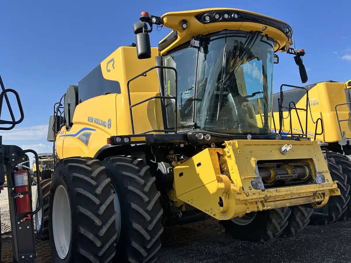 Photo de la Galerie 1 pour 2024 New Holland CR8.90Z Batteuse