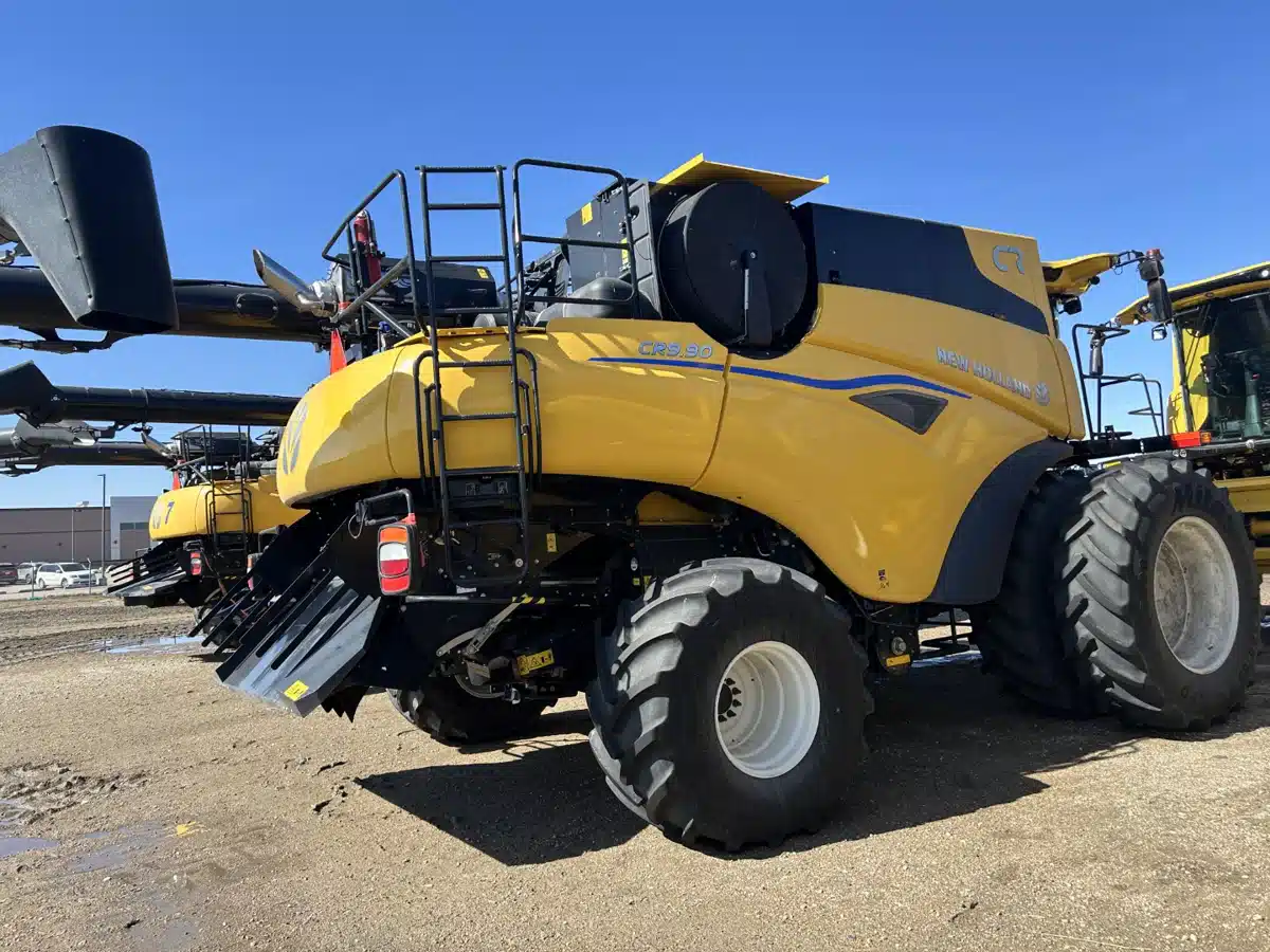 Photo de la Galerie 2 pour 2025 New Holland CR9.90Z Batteuse