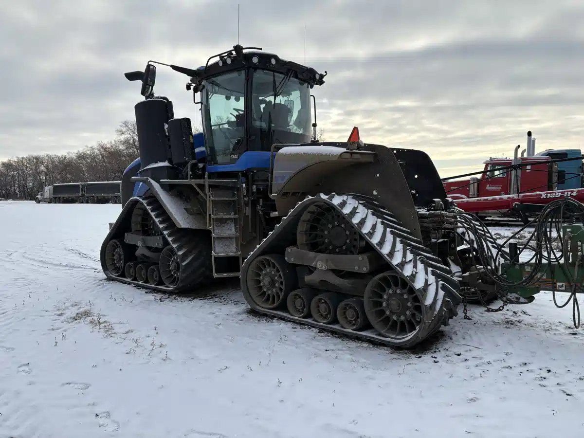 Gallery image 2 for 2024 New Holland T9.700 Tractor