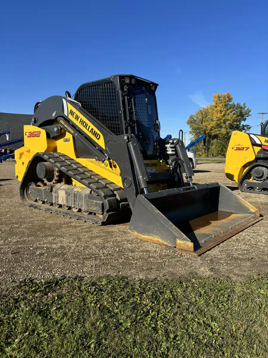 Gallery image 2 for 2023 New Holland C362 Track Loader
