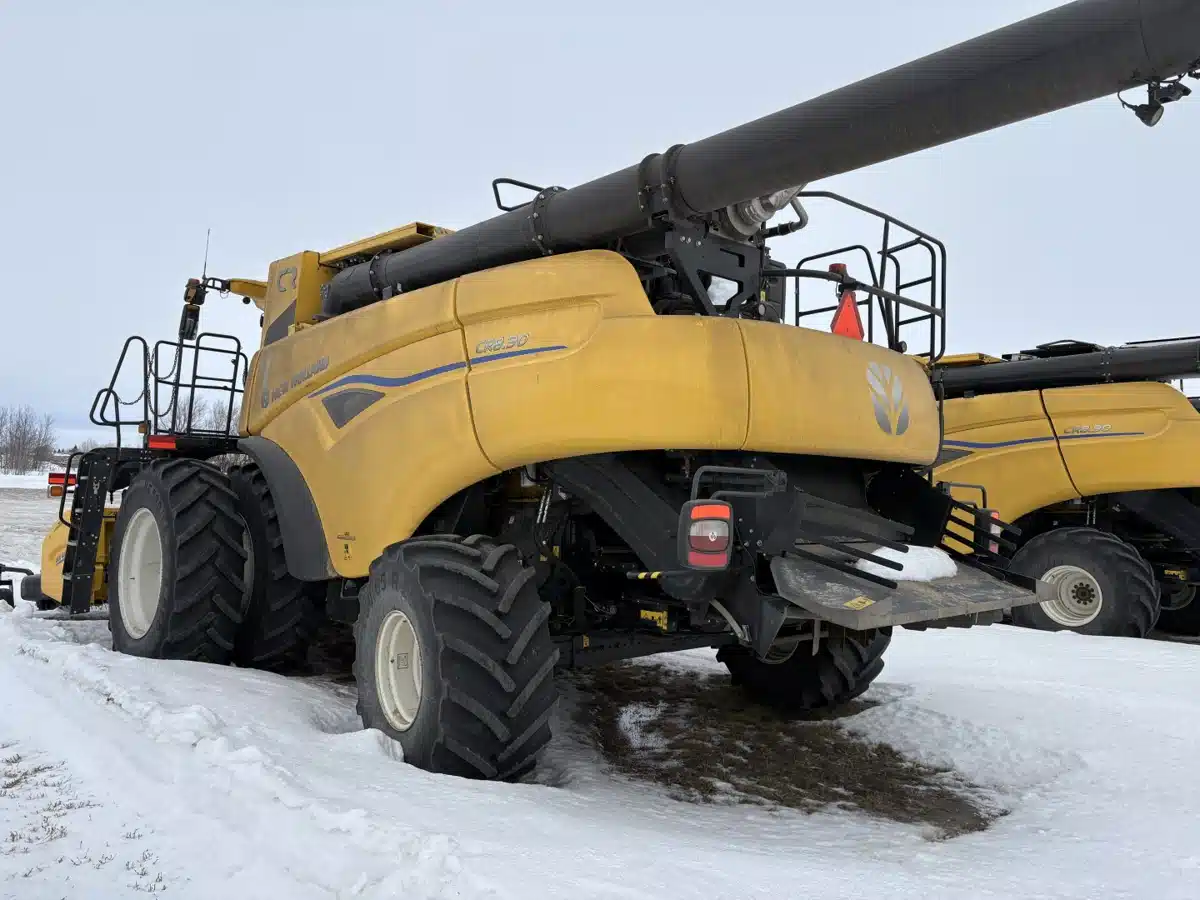 Photo de la Galerie 2 pour 2025 New Holland CR8.90Z Batteuse