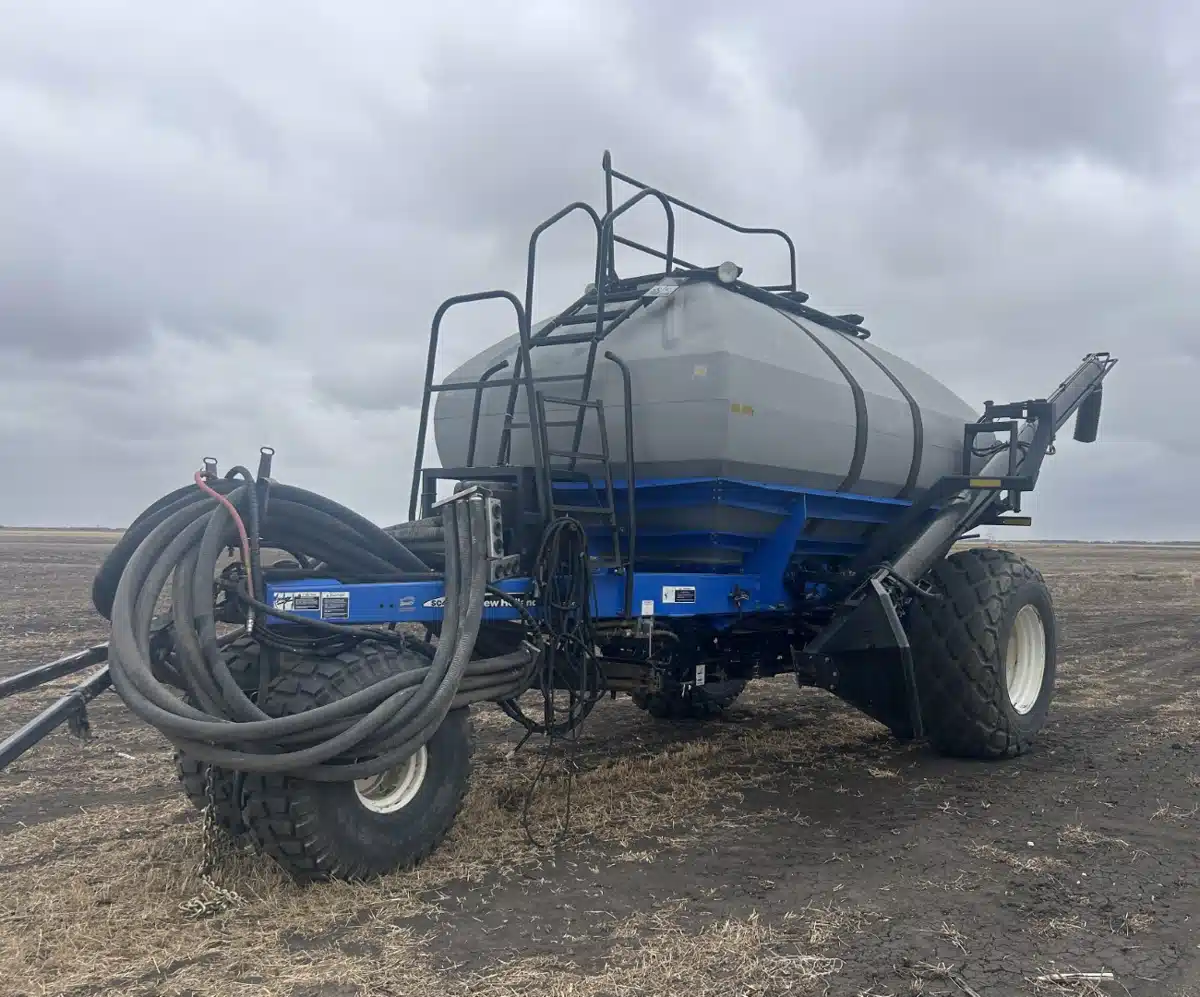Gallery image 1 for 2006 New Holland SC430 Air Cart