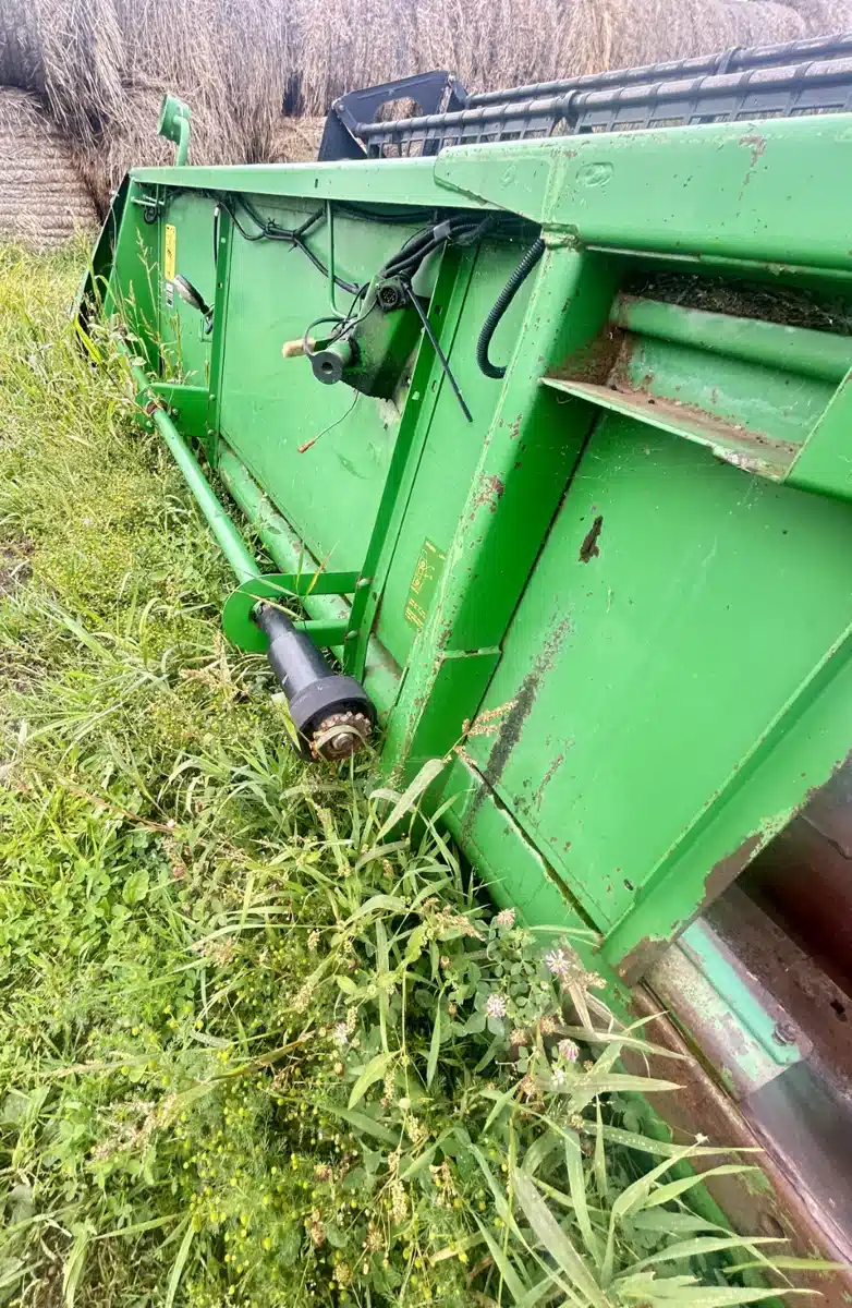 Gallery image 2 for 1997 John Deere 925F Header - Flex