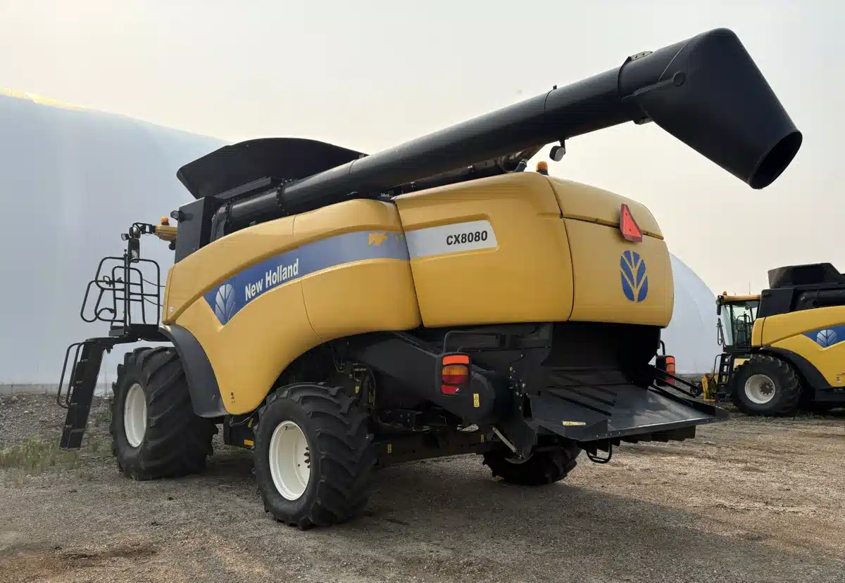 Photo de la Galerie 2 pour 2013 New Holland CX8080 Batteuse