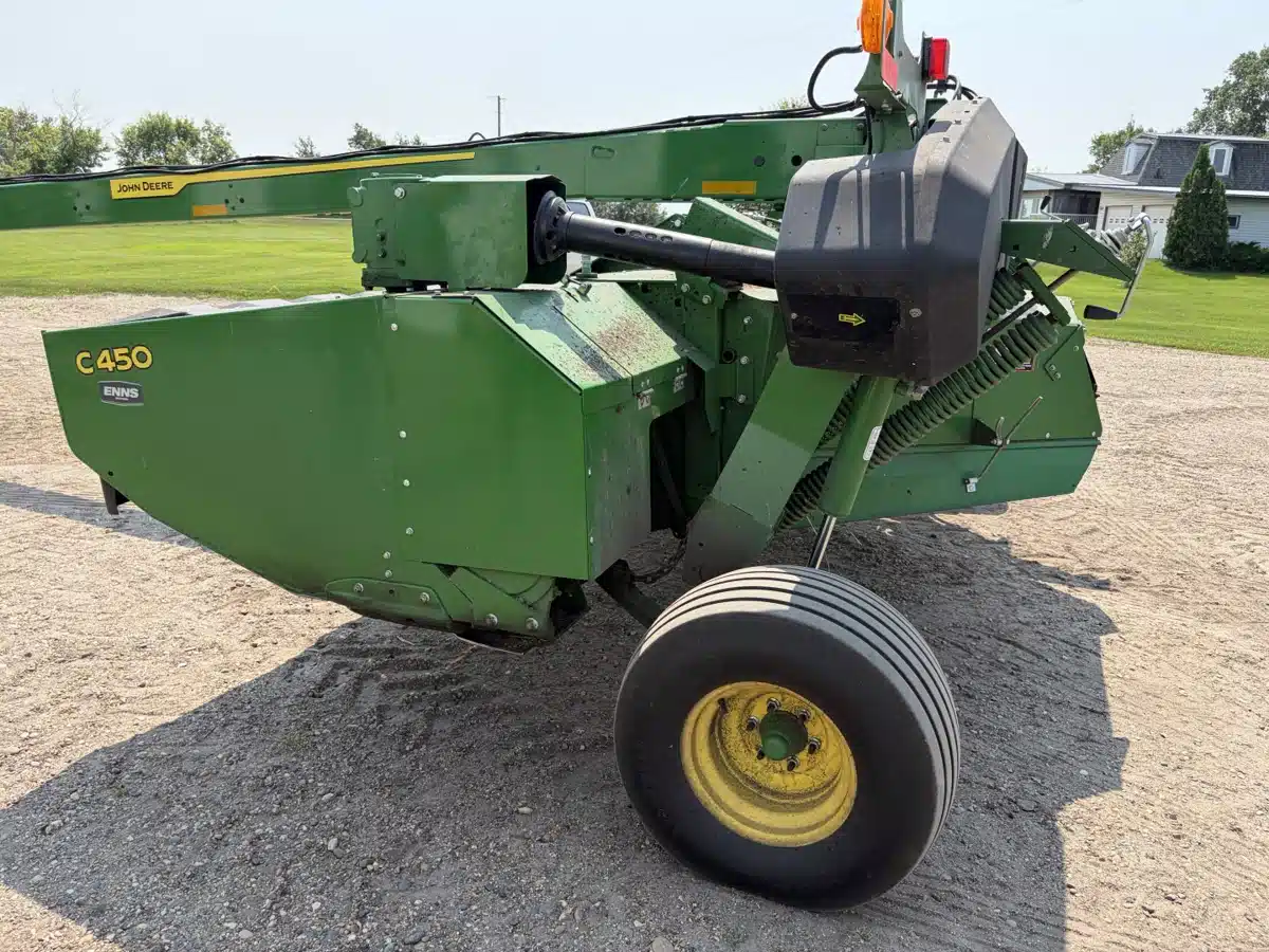 Photo de la Galerie 2 pour 2024 John Deere C450 Faucheuse-conditionneuse à disques
