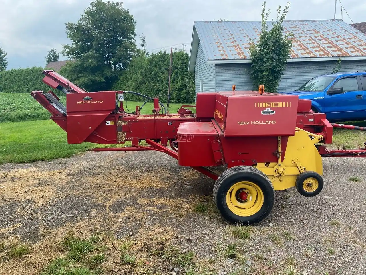 Gallery image 2 for Used New Holland 316 Square Baler - Small