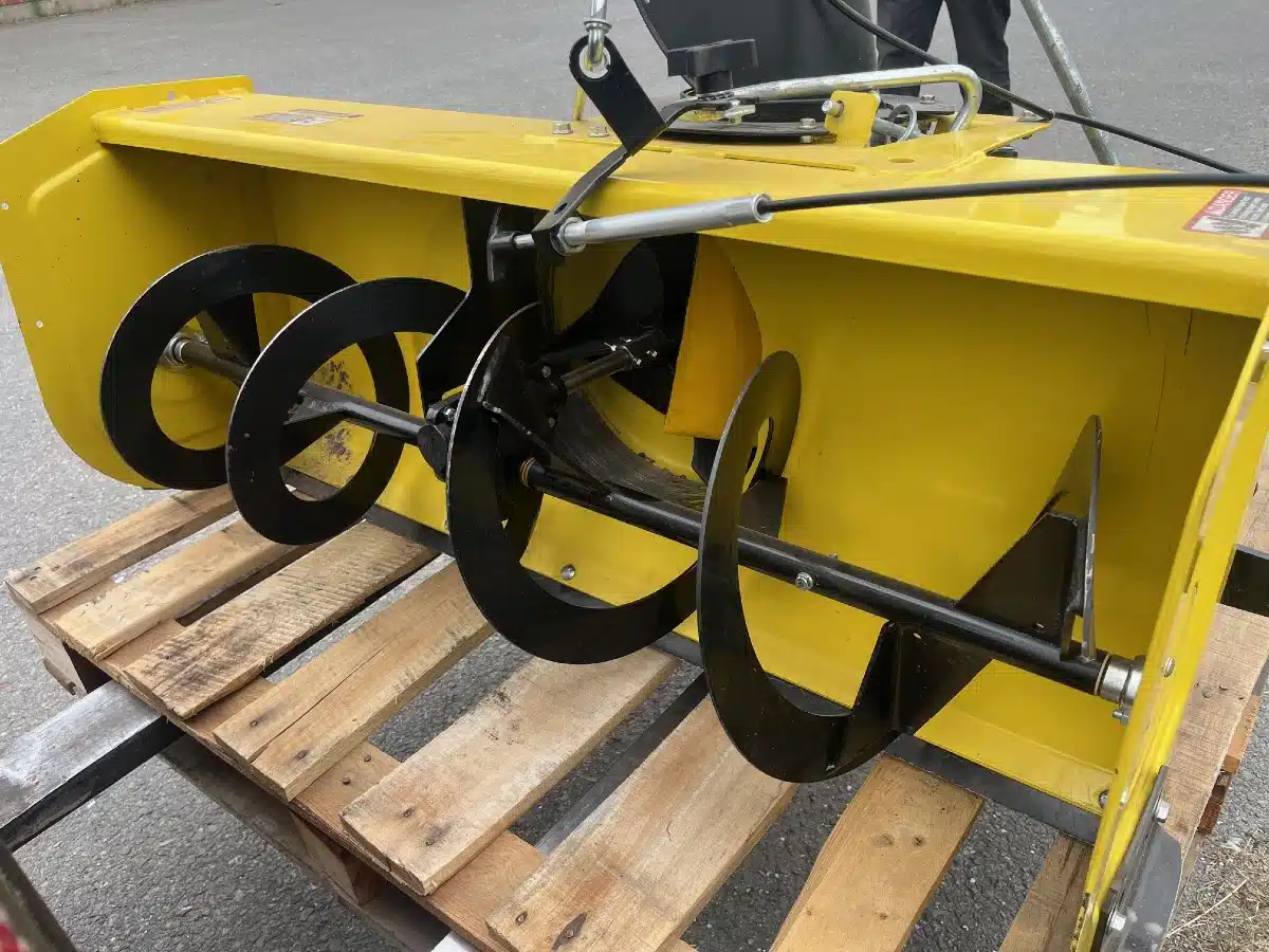Gallery image 2 for Used 2022 John Deere 44SB Snow Blower