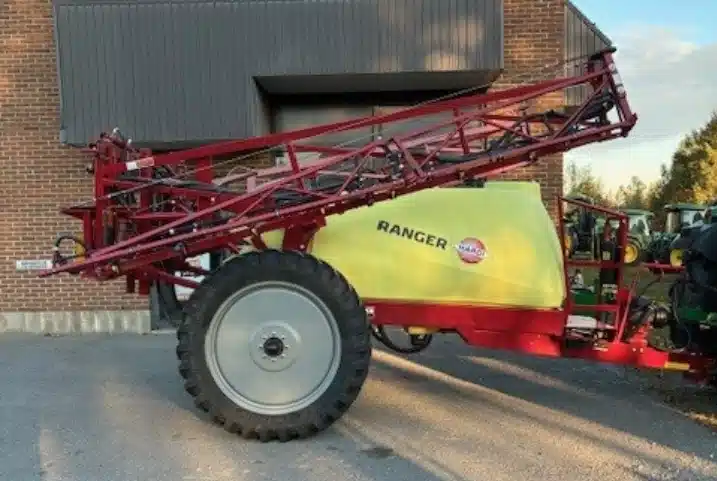 Used 2025 Hardi RANGER 2000 Sprayer - Pull Type