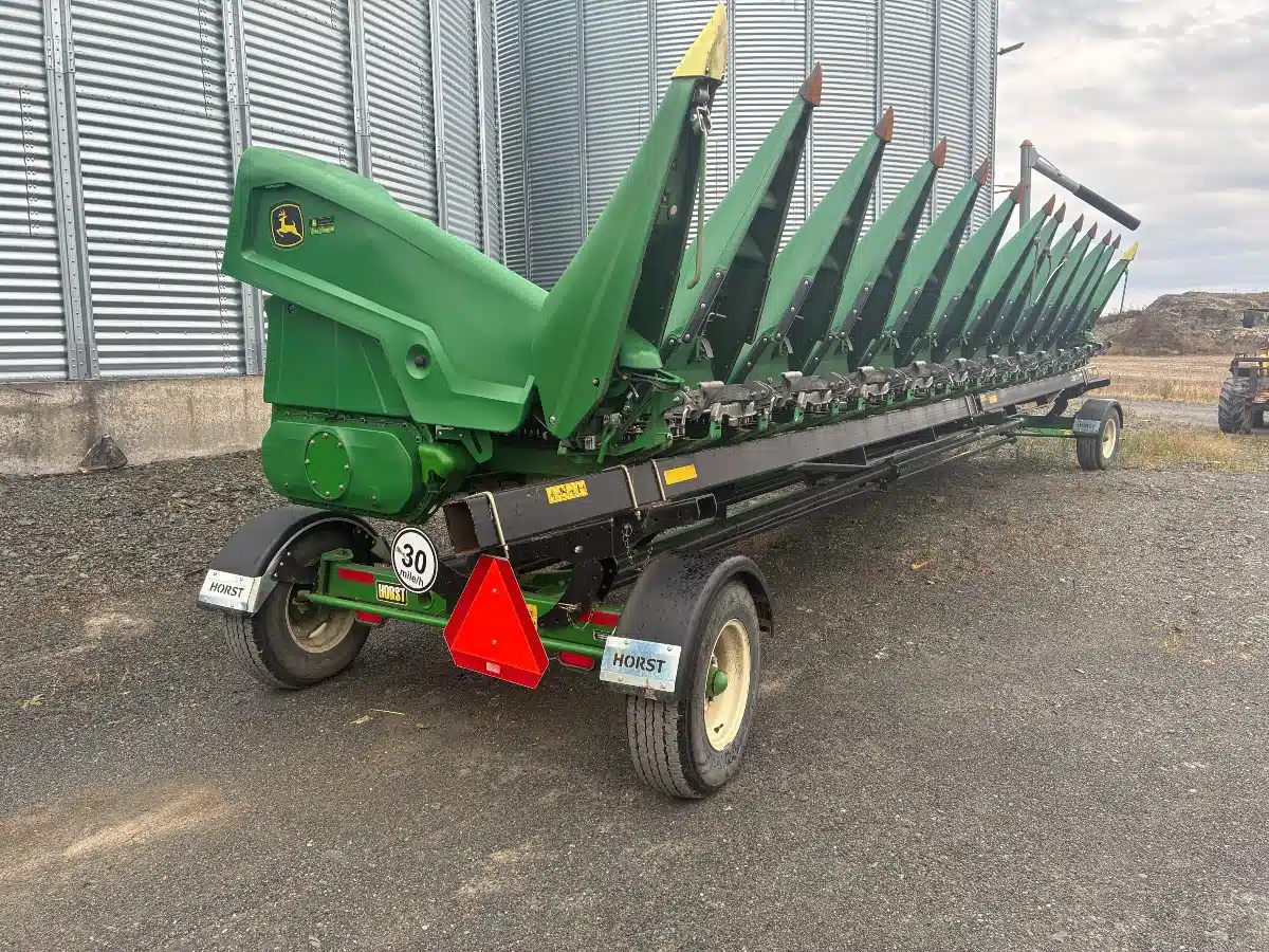 Gallery image 2 for Used 2023 John Deere C12R Header - Row Crop