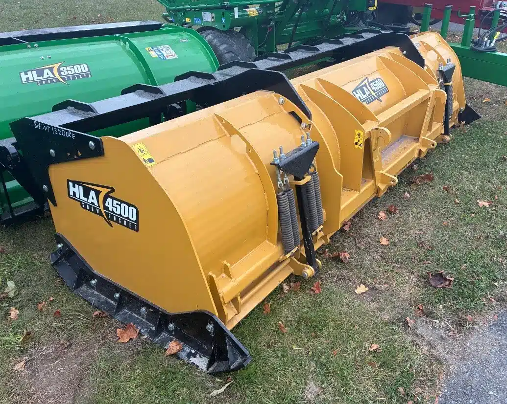 Gallery image 2 for 2023 HLA Snow 4500 Blade