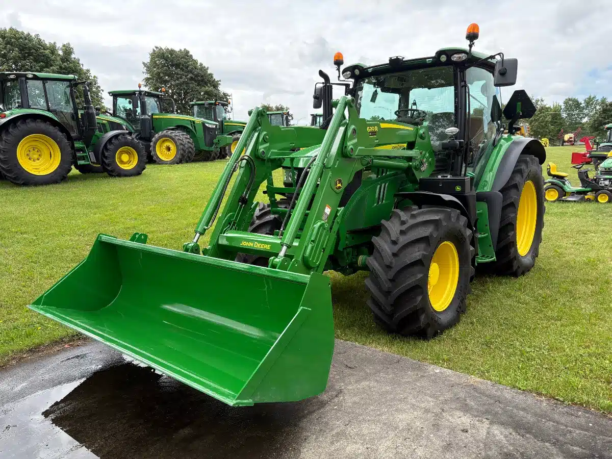 Photo de la Galerie 2 pour 2019 John Deere 6130R Tracteur
