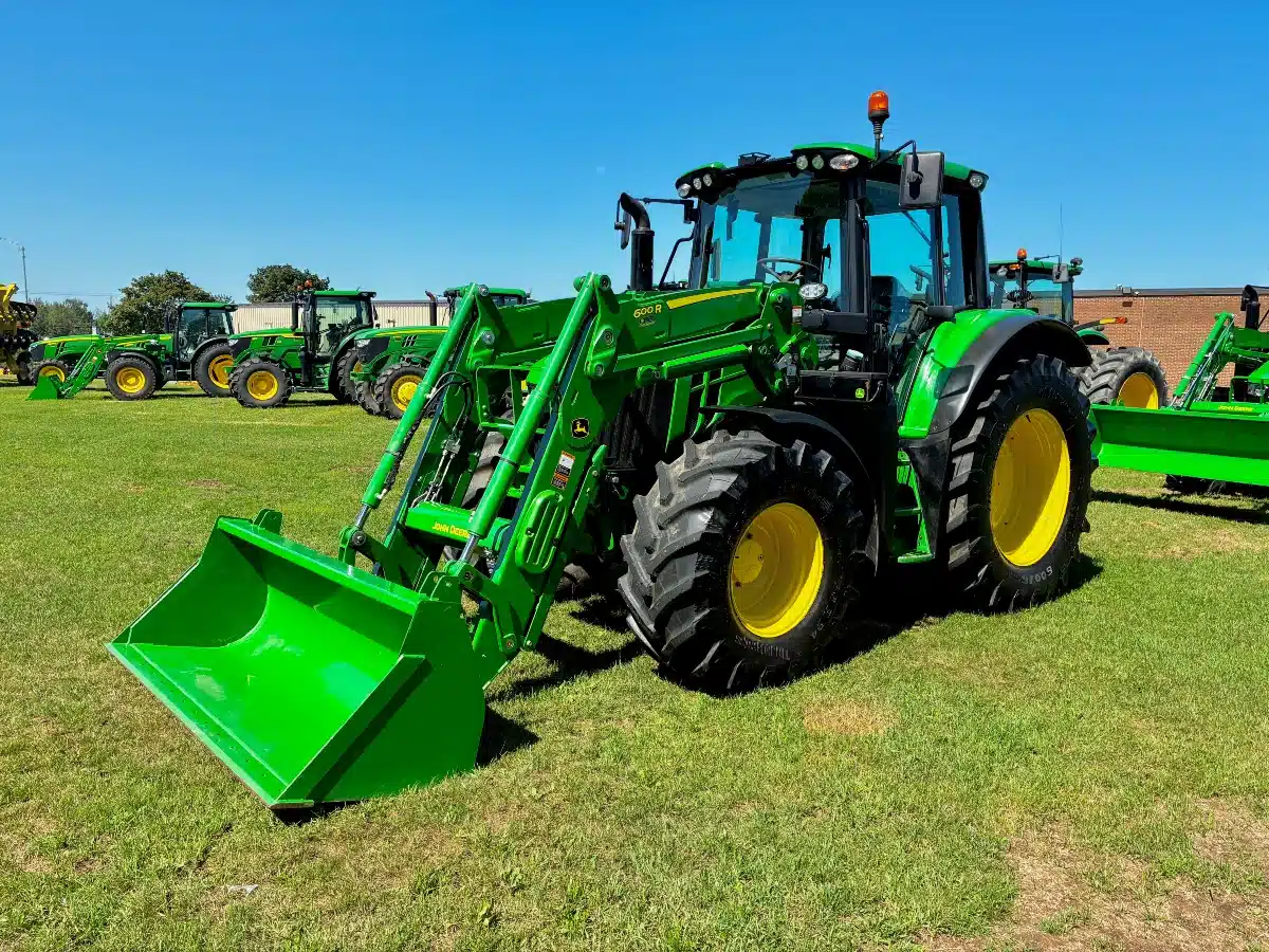 Gallery image 1 for 2023 John Deere 6120M Tractor