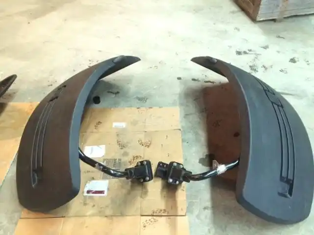 Gallery image 1 for Used John Deere fenders Attachment