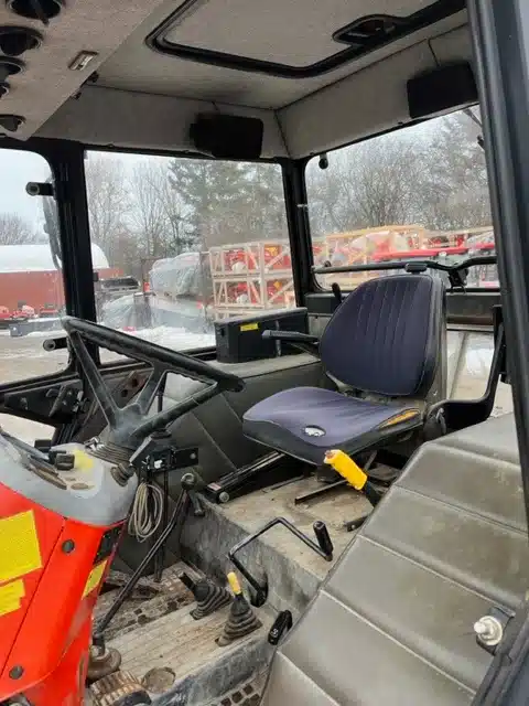 Gallery image 2 for Used 2000 Zetor 3340 Tractor