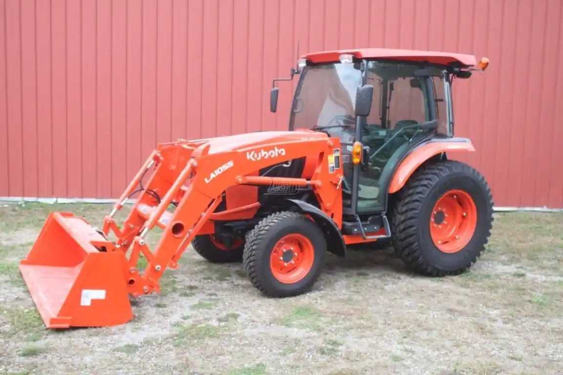 Gallery image 1 for Used 2022 Kubota L6060 Tractor