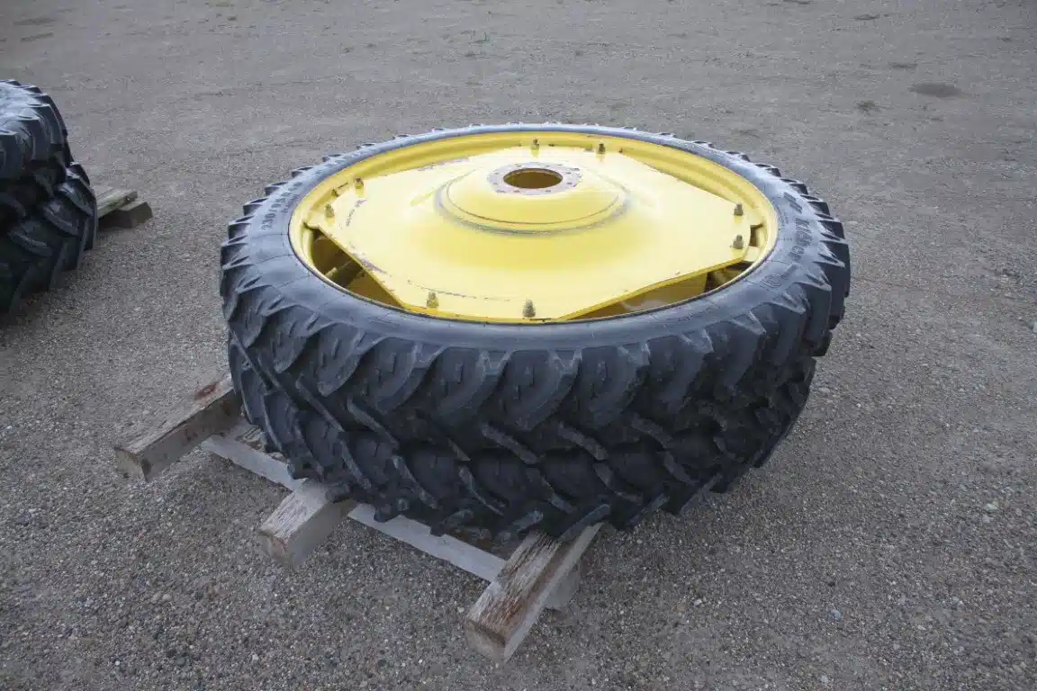 Image pour Usagé Kleber 230/95R48 Pneus