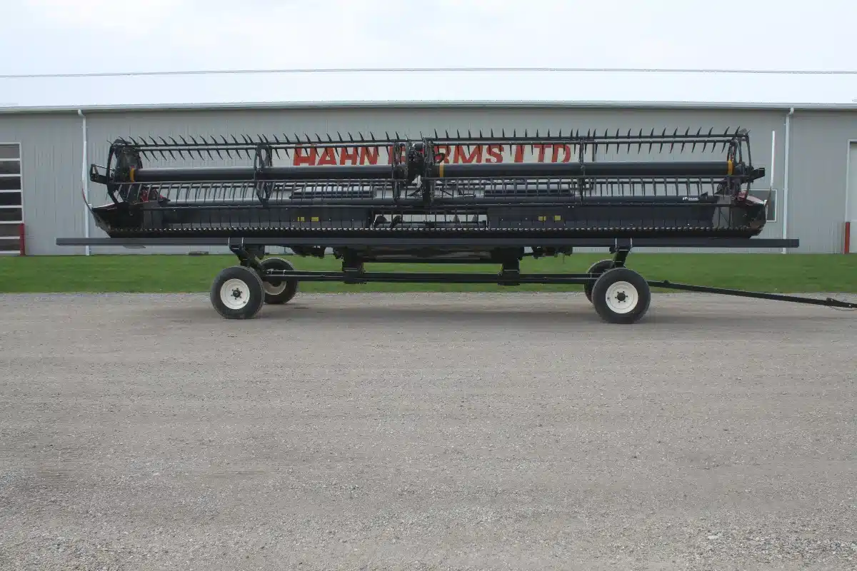 Gallery image 1 for Used 2015 MacDon FD75S-30 Header - Flex Draper