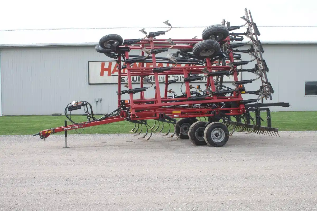 Gallery image 1 for Used 2014 Case IH TIGERMATE 200 Cultivator