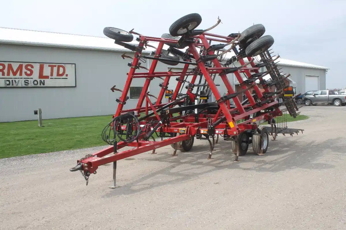 Gallery image 2 for Used 2013 Case IH TIGERMATE II Cultivator