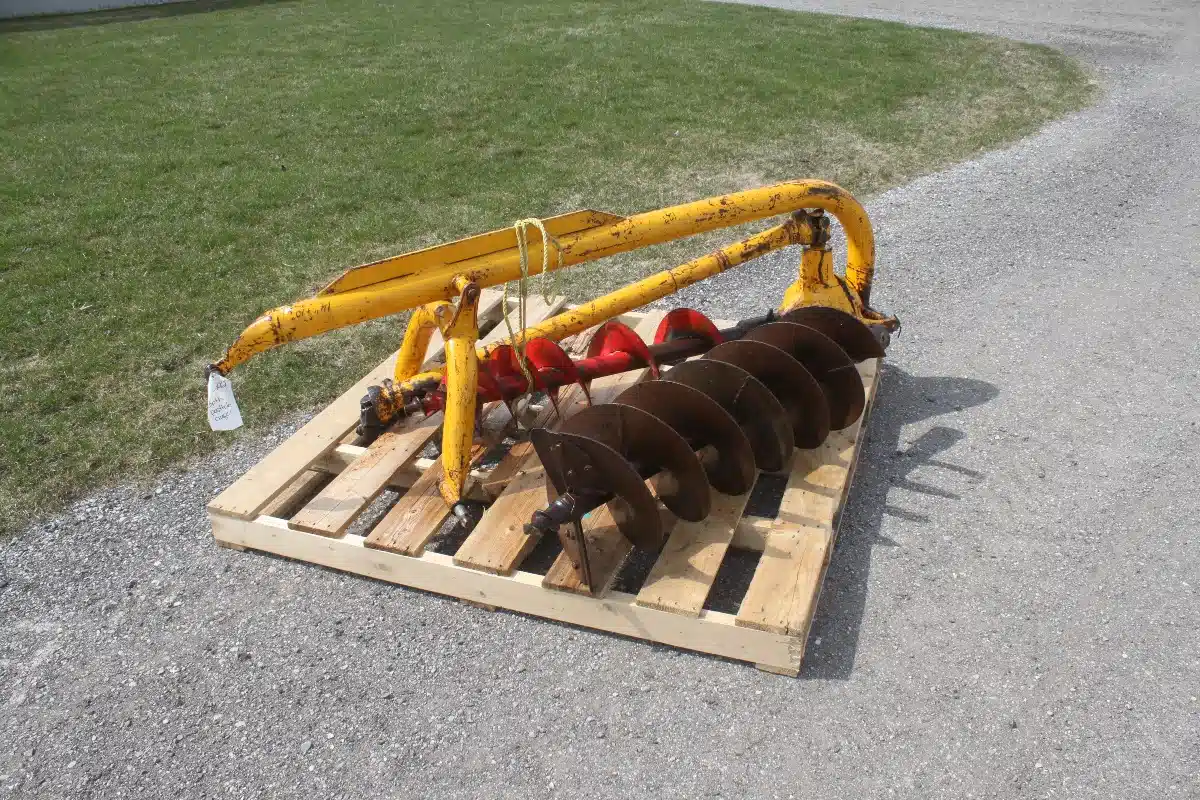 Gallery image 1 for Used Danuser 3PTH Post Hole Auger