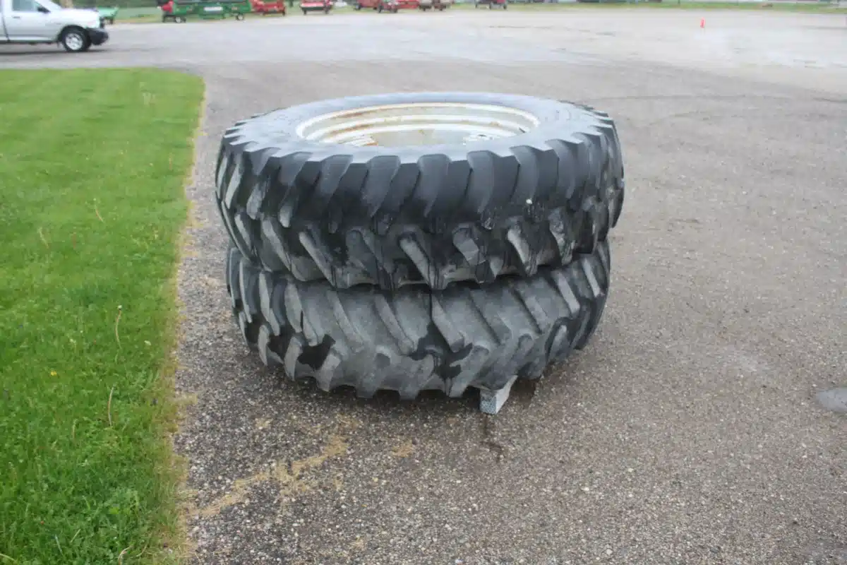 Gallery image 2 for Used Firestone 18.4-38 Tires