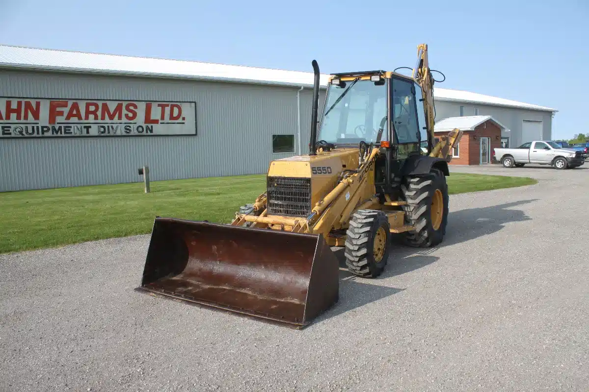 Gallery image 2 for Used Ford 555D Backhoe Loader
