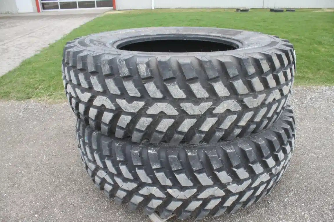 Gallery image 2 for Used Nokian 540/80R38 Tires