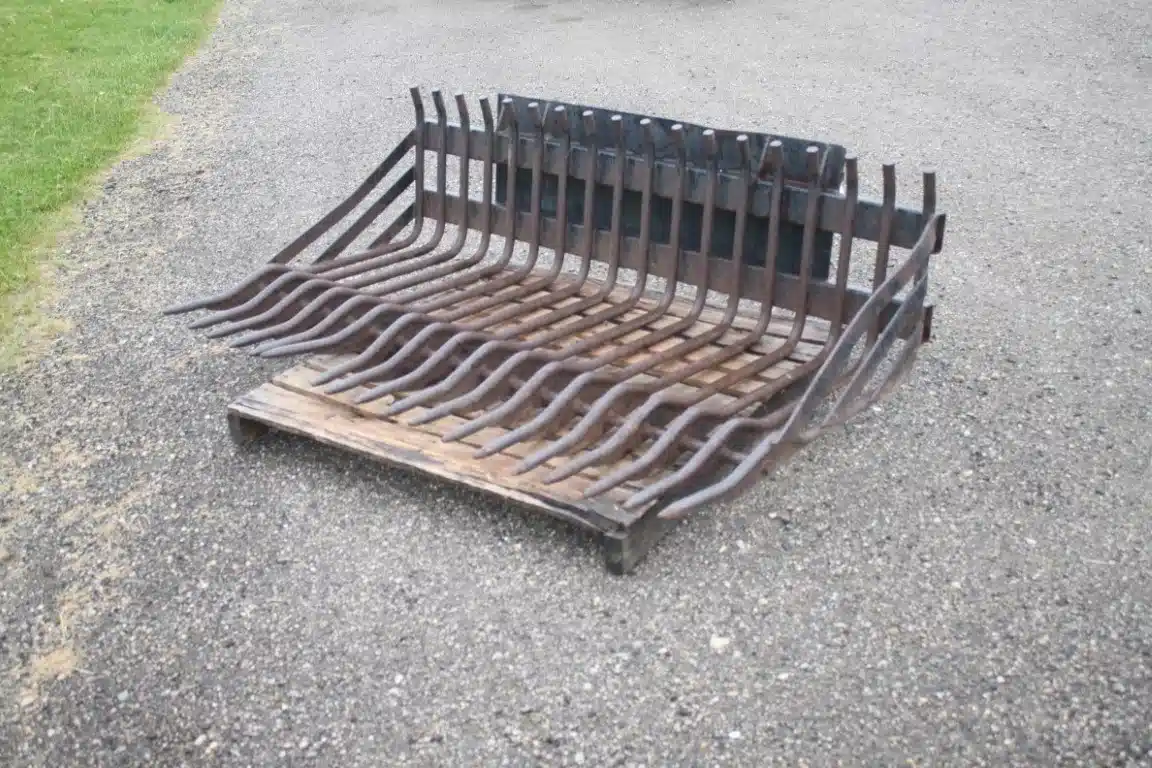 Gallery image 1 for Used Houle 6' Stone Fork