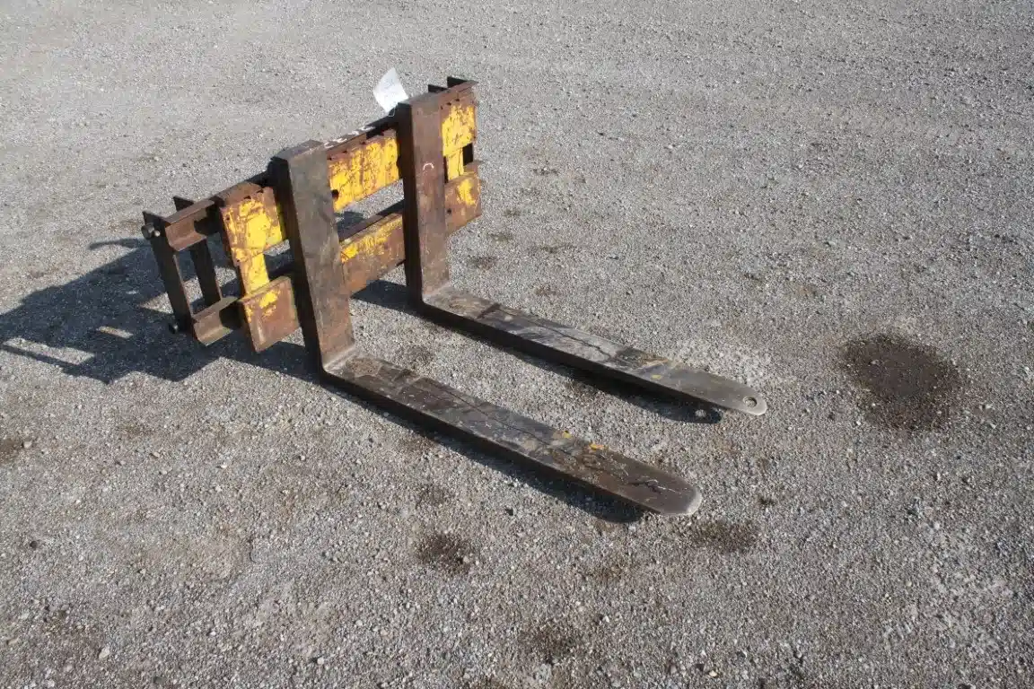 Gallery image 2 for Used ***MANUFACTURER NOT SPECIFIED*** Pallet Forks