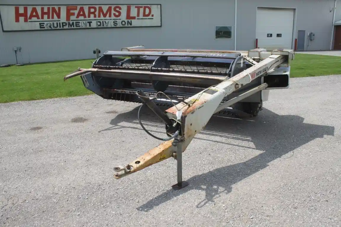 Gallery image 2 for Used New Idea 9306 Mower Conditioner