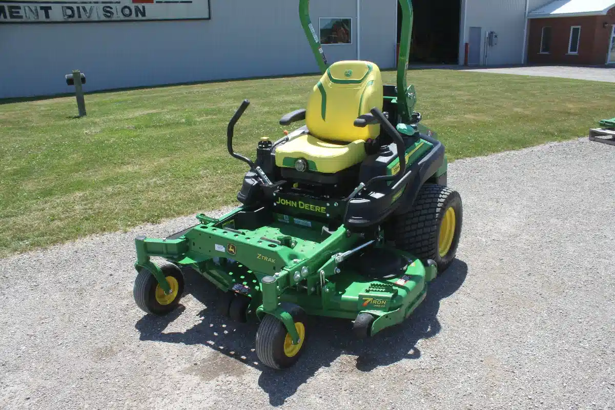 Gallery image 2 for Used 2022 John Deere Z994R Mower - Zero Turn