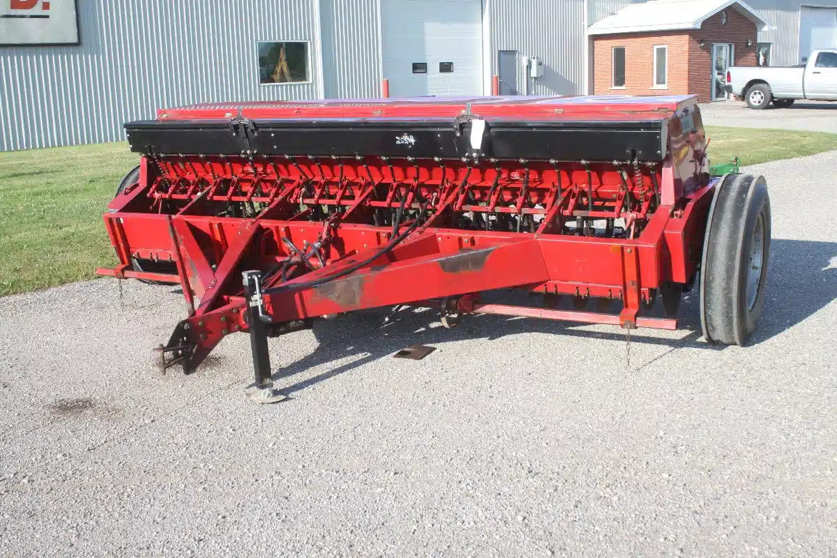 Gallery image 2 for Used Case IH 5100 Drill