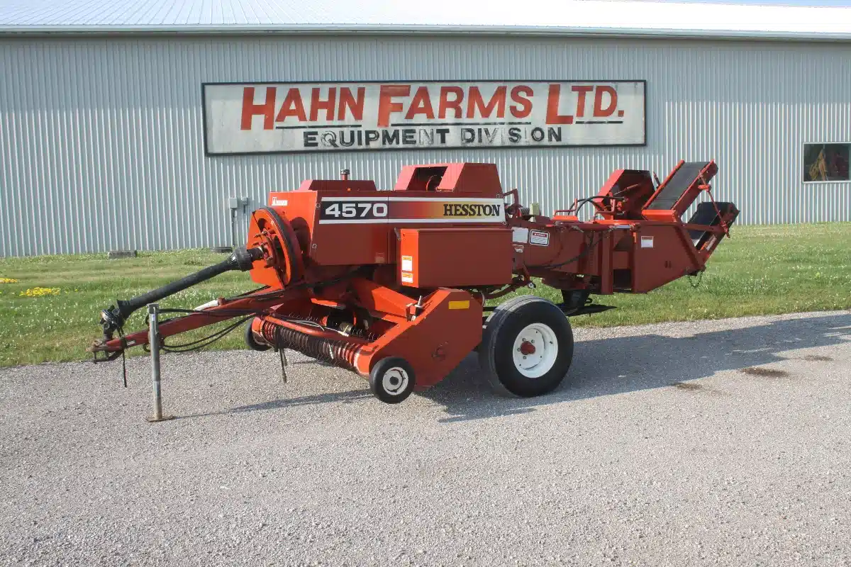 Gallery image 1 for Used Hesston 4570 Square Baler - Small