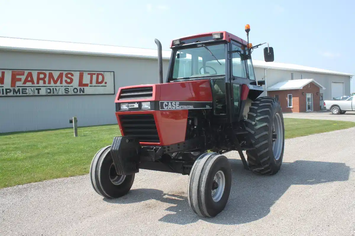 Gallery image 2 for Used Case IH 2096 Tractor