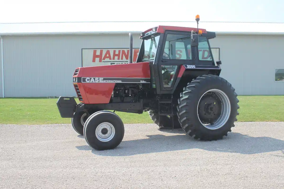 Gallery image 1 for Used Case IH 2096 Tractor