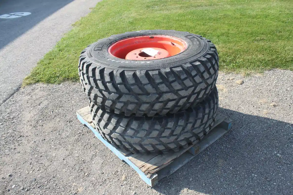 Gallery image 1 for Used Nokian 360/80R24 Tires