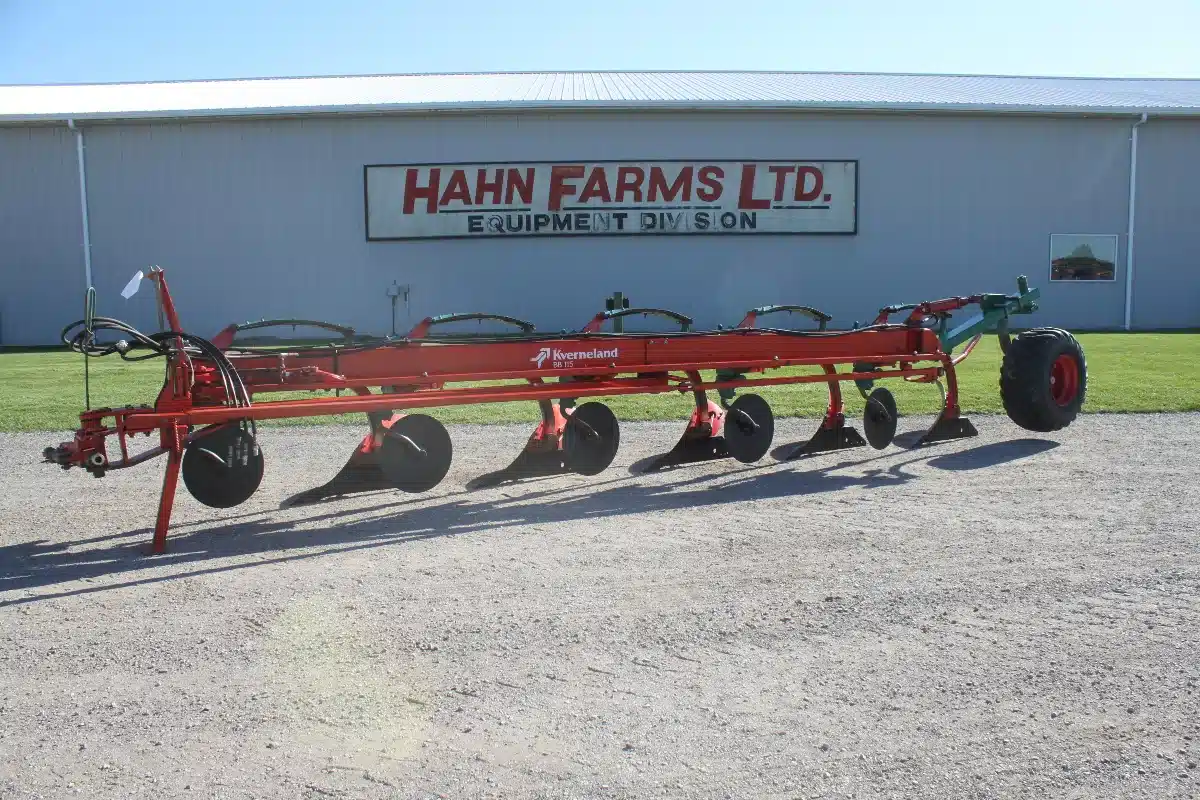 Gallery image 1 for Used Kverneland BB115 Plow